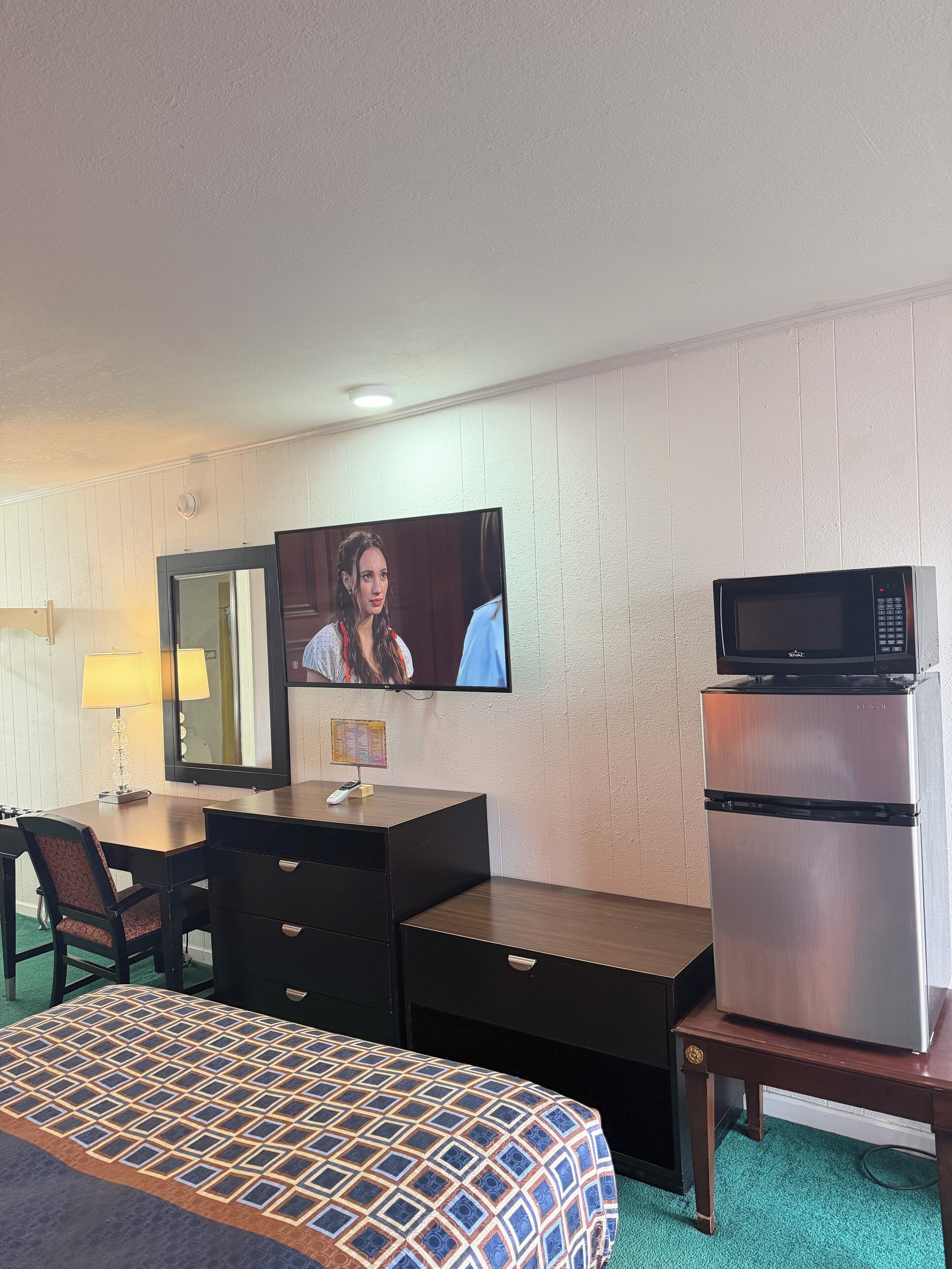 Gateway Inn, Sullivan, IL — photo 14