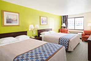 Two Queen Bed Non Smoking - Gateway Inn (Sullivan)