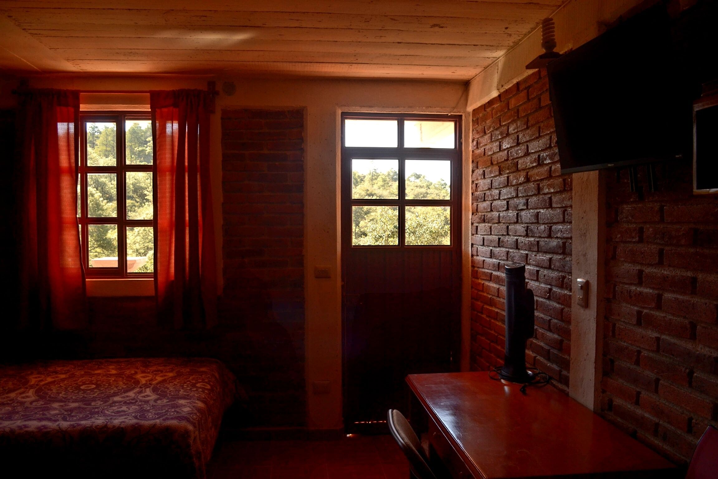 3 Schlafzimmer, Schreibtisch, kostenloses WLAN, Bettwäsche