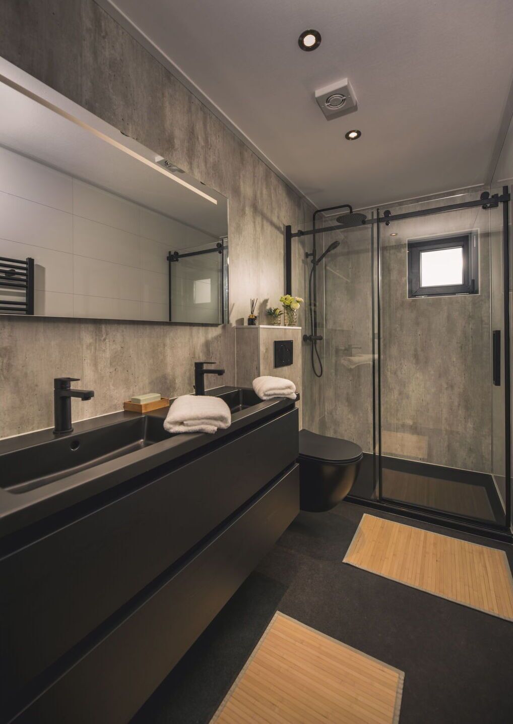Countertop, Wood, Interior Design, Flooring, Wall, Floor, House, Ceiling, Building, Hardwood