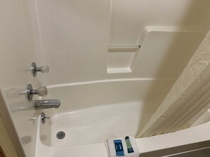 Towels - Coachman's Inn Motel (Wynne)