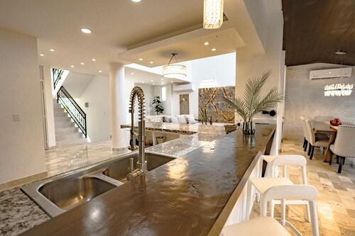 Puerto Morelos private House and Pool