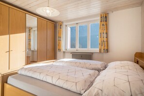 1 chambre, accès au Wi-Fi (inclus), literie fournie