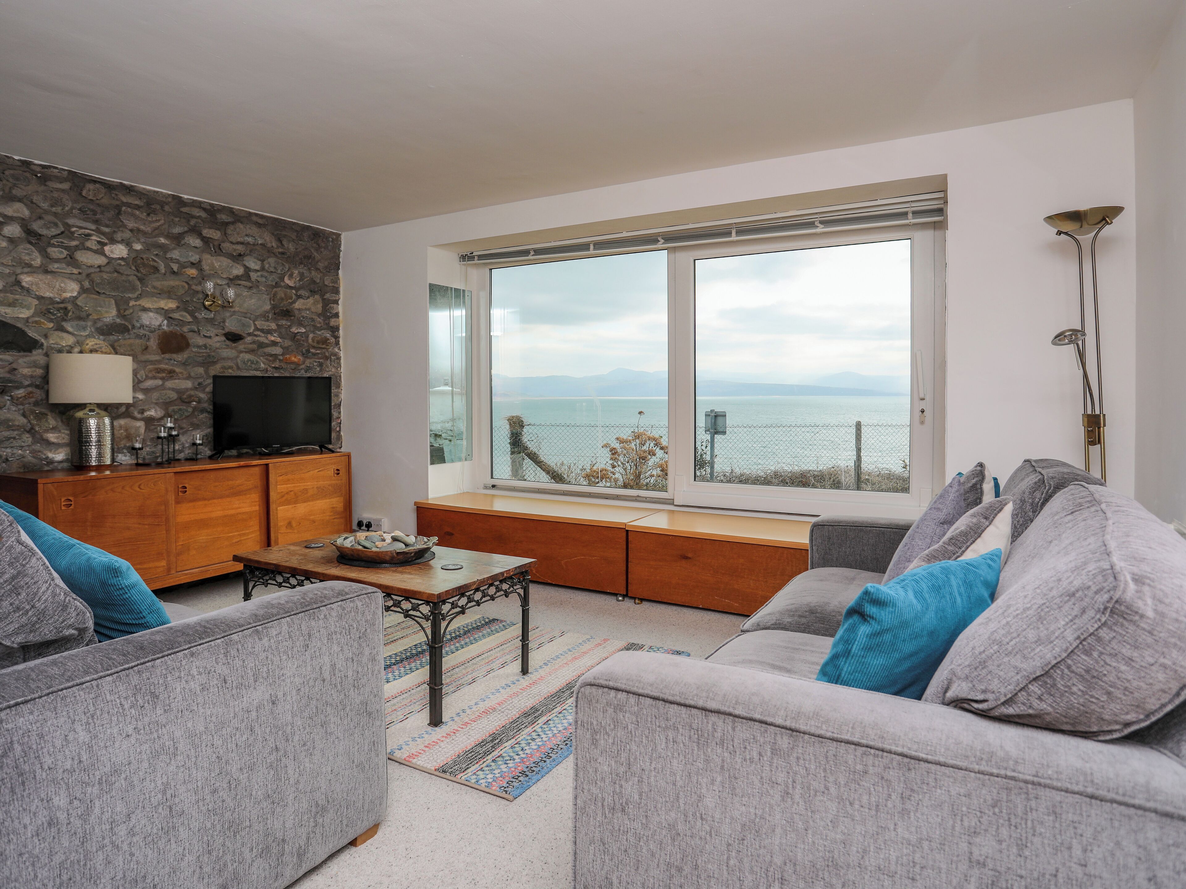 Awel Y Mor, Family Friendly, Character Holiday Cottage In Criccieth - Criccieth