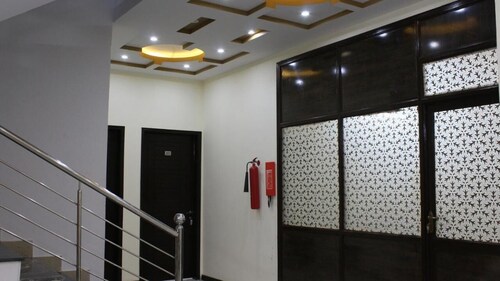 Patel Residency Guest House 2