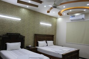 Phòng 3 Deluxe | Bàn ủi/dụng cụ ủi quần áo, truy cập Internet không dây miễn phí