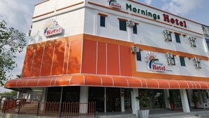 Ảnh chưa phân loại, 3 trong số 26 ảnh, nút