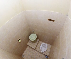 Ducha, cabezal de ducha tipo lluvia, artículos de tocador gratuitos