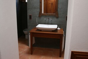 Combined shower/bathtub, bidet - Holiday Home in St Josep de sa Talaia with Pool (San José)
