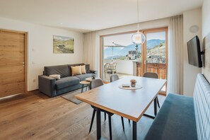 TV - Apartment Oberegghof Ifinger with Mountain View and Wi-Fi (Riffian)