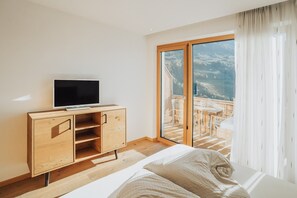 2 bedrooms, free WiFi, bed sheets - Apartment Oberegghof Ifinger with Mountain View and Wi-Fi (Riffian)