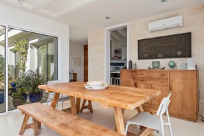 Dining - Villa 'Mariposa' with Sea View, Wi-Fi and Air Conditioning (Sant Lluís)