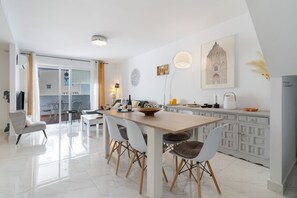 Dining - Holiday Apartment "Casa Chana" with Terrace, Shared Pool and Jacuzzi (Almunecar)