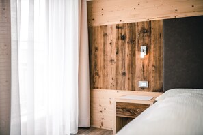 1 camera, Wi-Fi gratuito, lenzuola