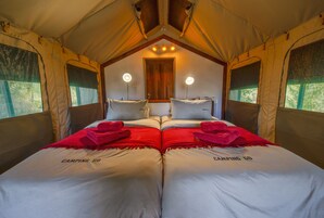 Tent | Egyptian cotton sheets, premium bedding, in-room safe, bed sheets