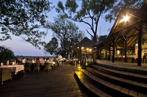 Breakfast, lunch, dinner served; local and international cuisine