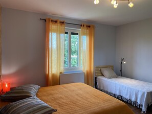 2 bedrooms, internet