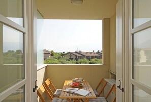 Outdoor dining - Corte Fasanella 31 - Gardagate (Toscolano-Maderno)