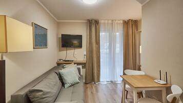Standard Apartment | 1 bedroom, iron/ironing board, free WiFi, bed sheets