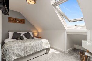 Cottage, Private Bathroom | Interior