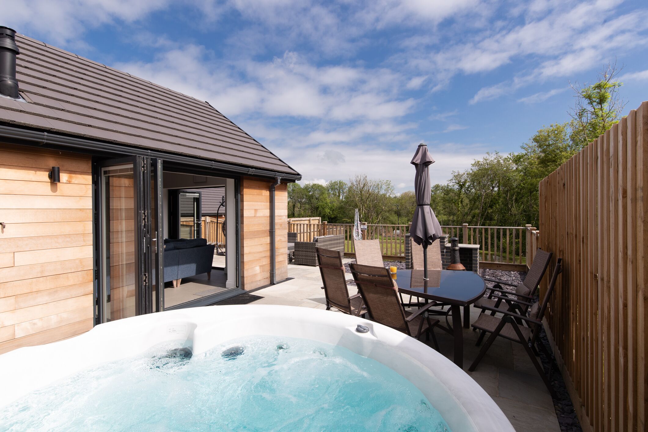 村舍, 无障碍, 私人浴室 | 外观