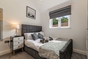 Interior - Willow Cottage (Tenby)