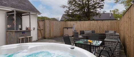 Casa de campo, baño privado | Exterior