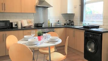 Casa Confort, baño privado | Cocina compartida