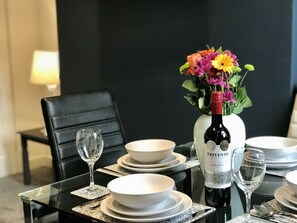 Casa Confort, baño privado | Restaurante