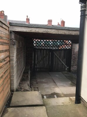 Comfort House, Private Bathroom | Exterior