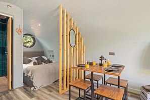 Cabana, banheiro privativo ((Max 2 Adults, 2 Child)) | Parte interna