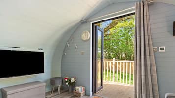 Cabin, Private Bathroom ((Max 2 Adults, 2 Child)) | Interior