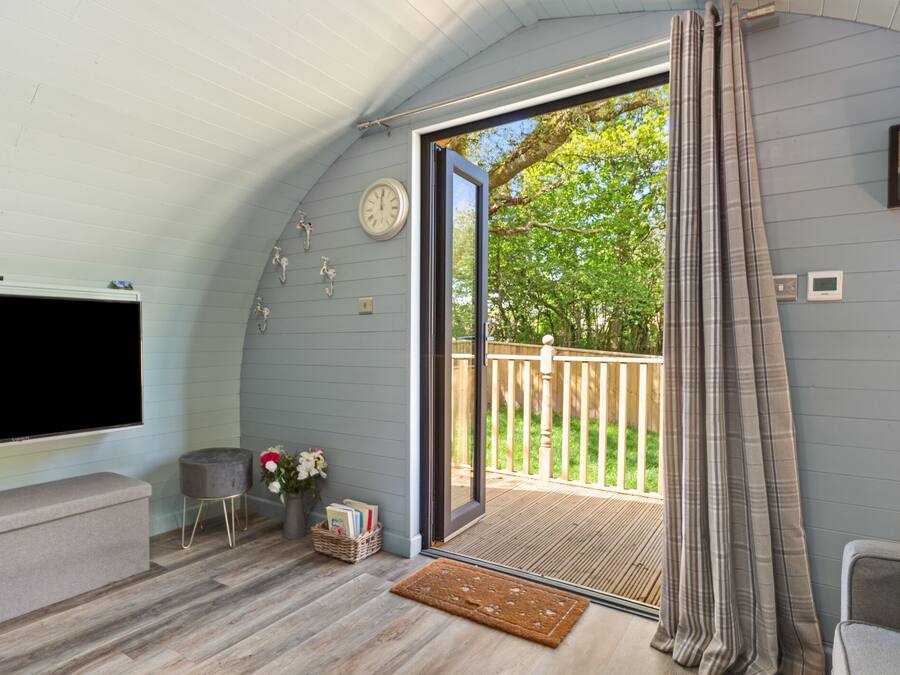 Cabin, Private Bathroom ((Max 2 Adults, 2 Child)) | Interior