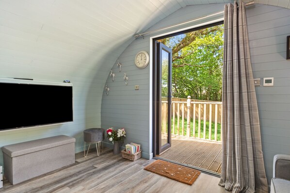 Cabin, Private Bathroom ((Max 2 Adults, 2 Child)) | Interior - Cwtch (Tenby)