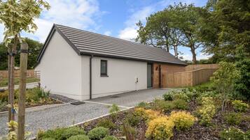 Cottage, Accessible, Private Bathroom | Exterior