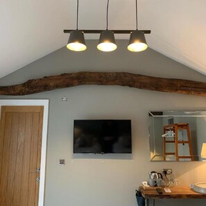 Interior - The British Queen (Royston)