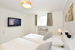 1 bedroom, free WiFi - Apartment very close to the beach with 2 rooms for up to 4 people on approx. 54 m² (Westerland)