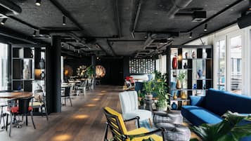 Bar (in der Unterkunft)