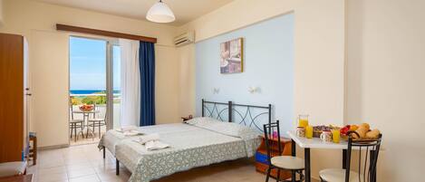 1 bedroom, in-room safe, travel crib, WiFi