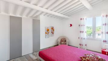 2 sovrum och sängkläder