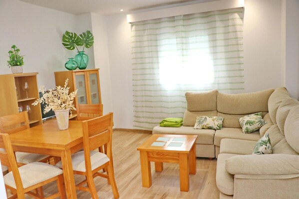 Living area - Apartment Geranio Rosa in Conil (Conil de la Frontera)