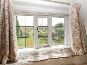 2 habitaciones, decoración personalizada y muebles diferentes 