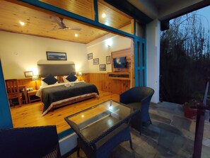 Luxury-Doppelzimmer | Kostenloses WLAN, Bettwäsche