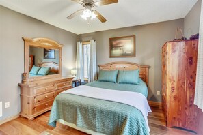 3 bedrooms, WiFi, bed sheets