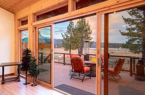 Interior - Lake Time Villa *NEW* Luxury w/ HOT TUB (Big Bear Lake)