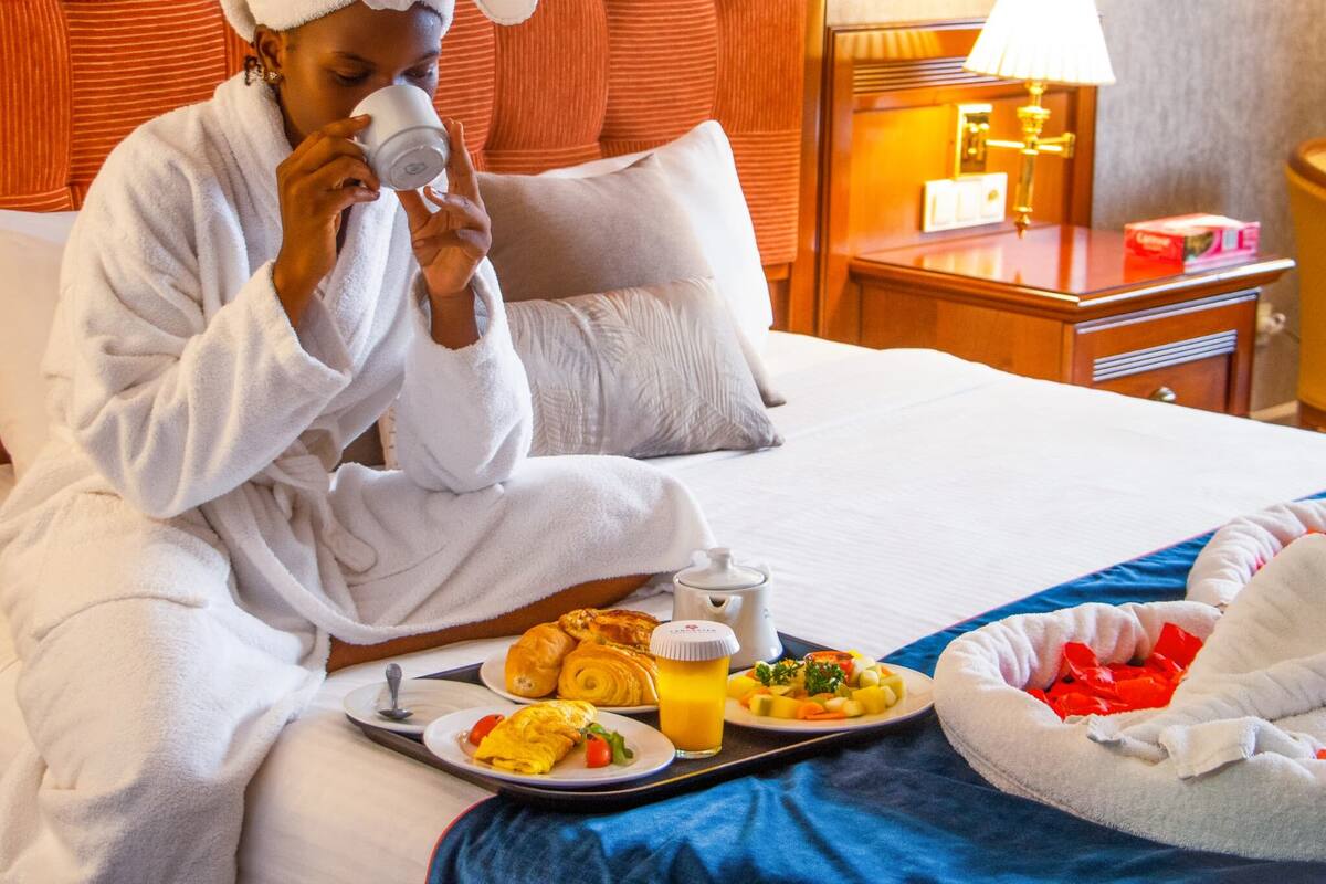 executive suite | 1 bedroom, egyptian cotton sheets, premium bedding, down duvets