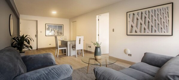 Televisio, työhuone