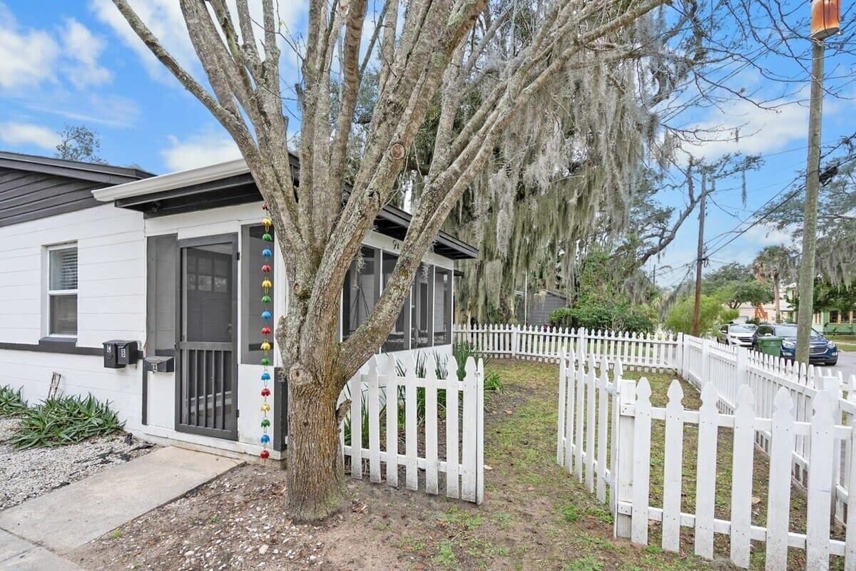 Photo 32 of Hot Tub! Free Parking, Retro Cottage, Games