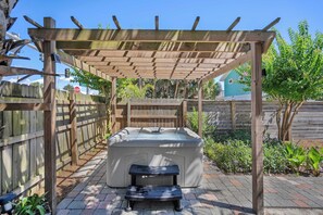 Outdoor spabad