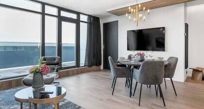 Fabulous Penthouse Two bedroom Apartment - A